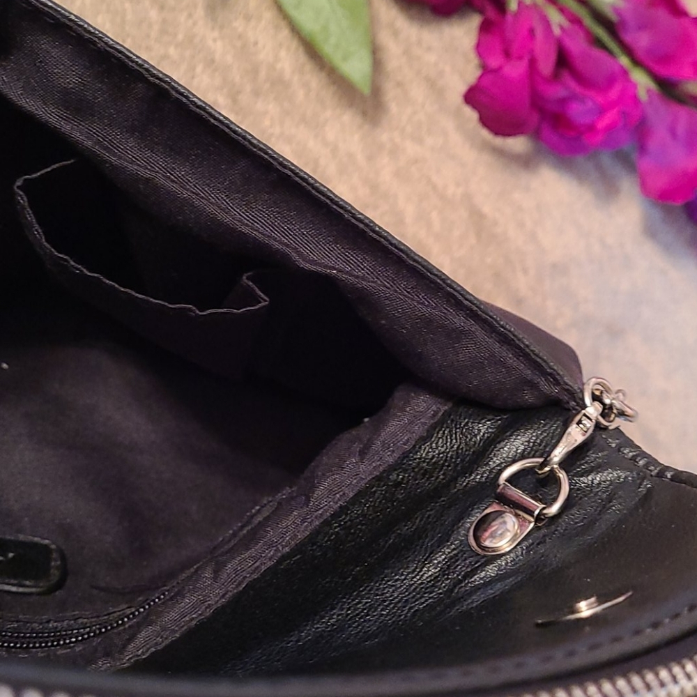 Crossbody Bag - Like NEW - Picture 11 of 15